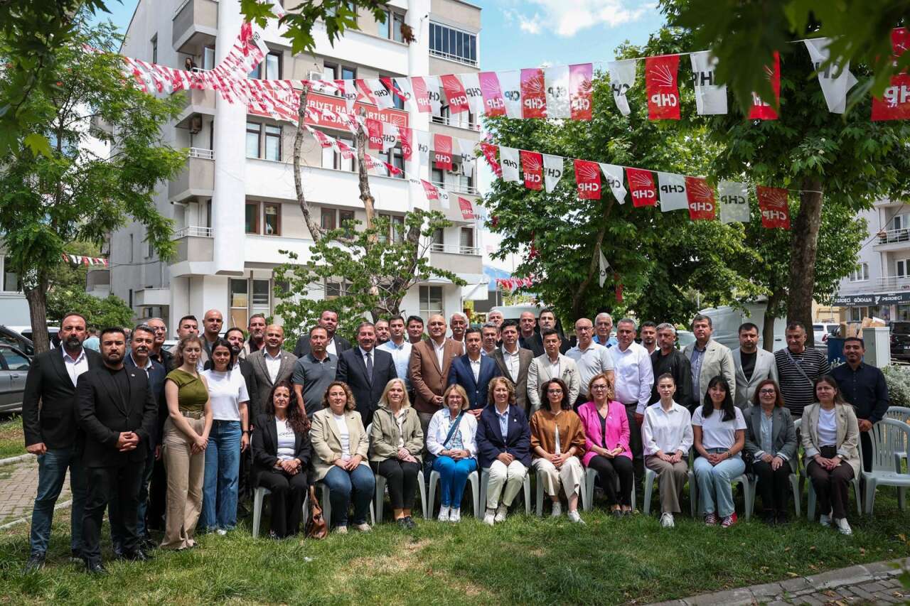 Özgür Özel Mührü Muğla Milletvekili Derici’ye Emanet Etti: “Tekrar Gelinceye Kadar Mühür Sizde” 2
